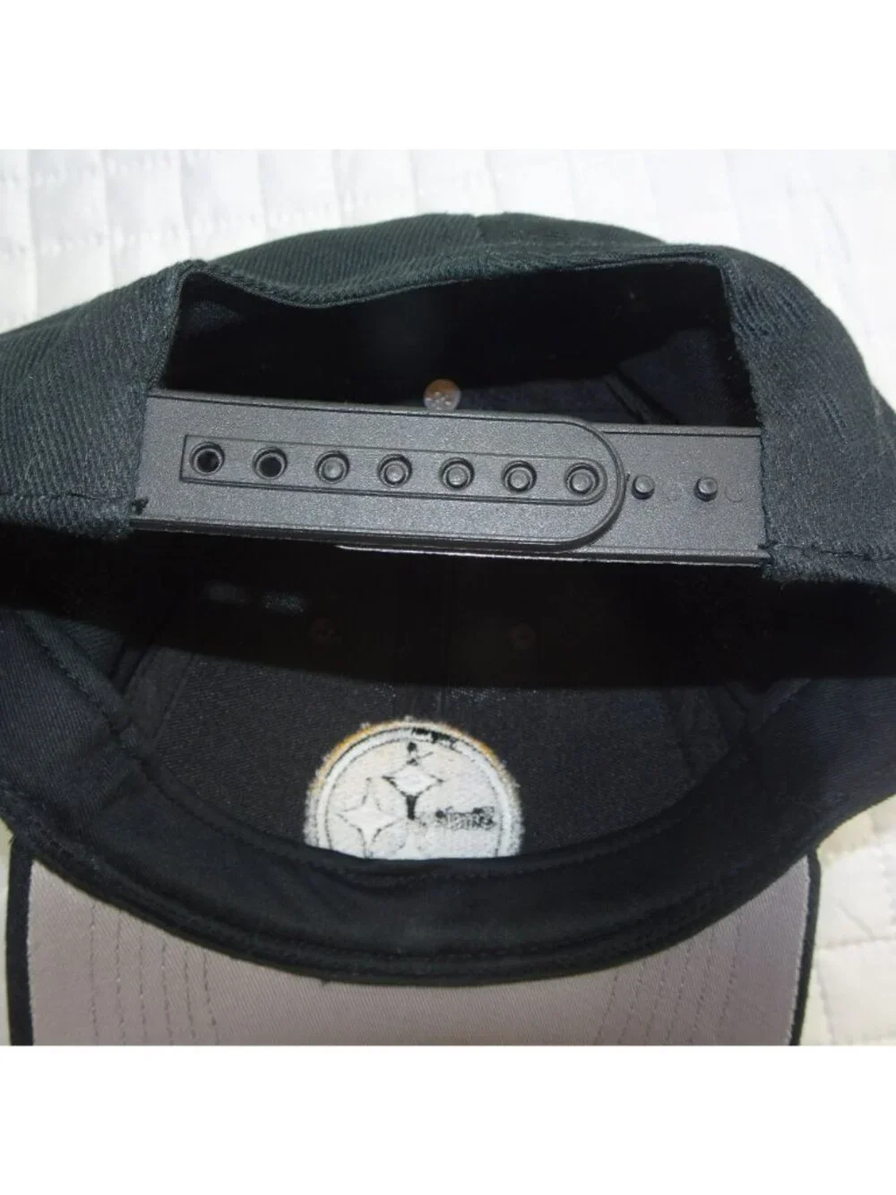 NFL Pittsburg Steeler Black Adjustable Hat Cap
